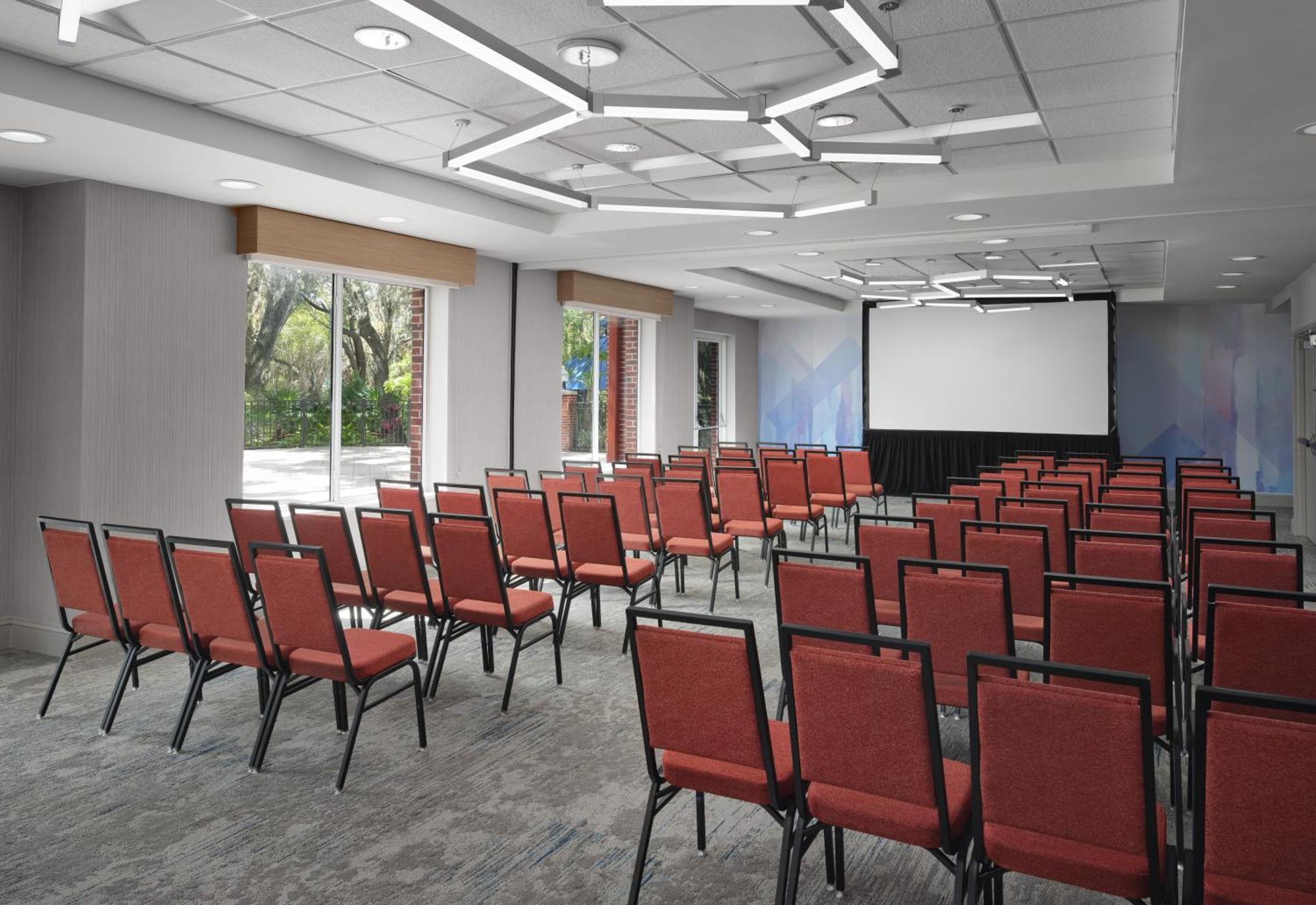 Hilton Garden Inn Tampa East Brandon Mango Экстерьер фото