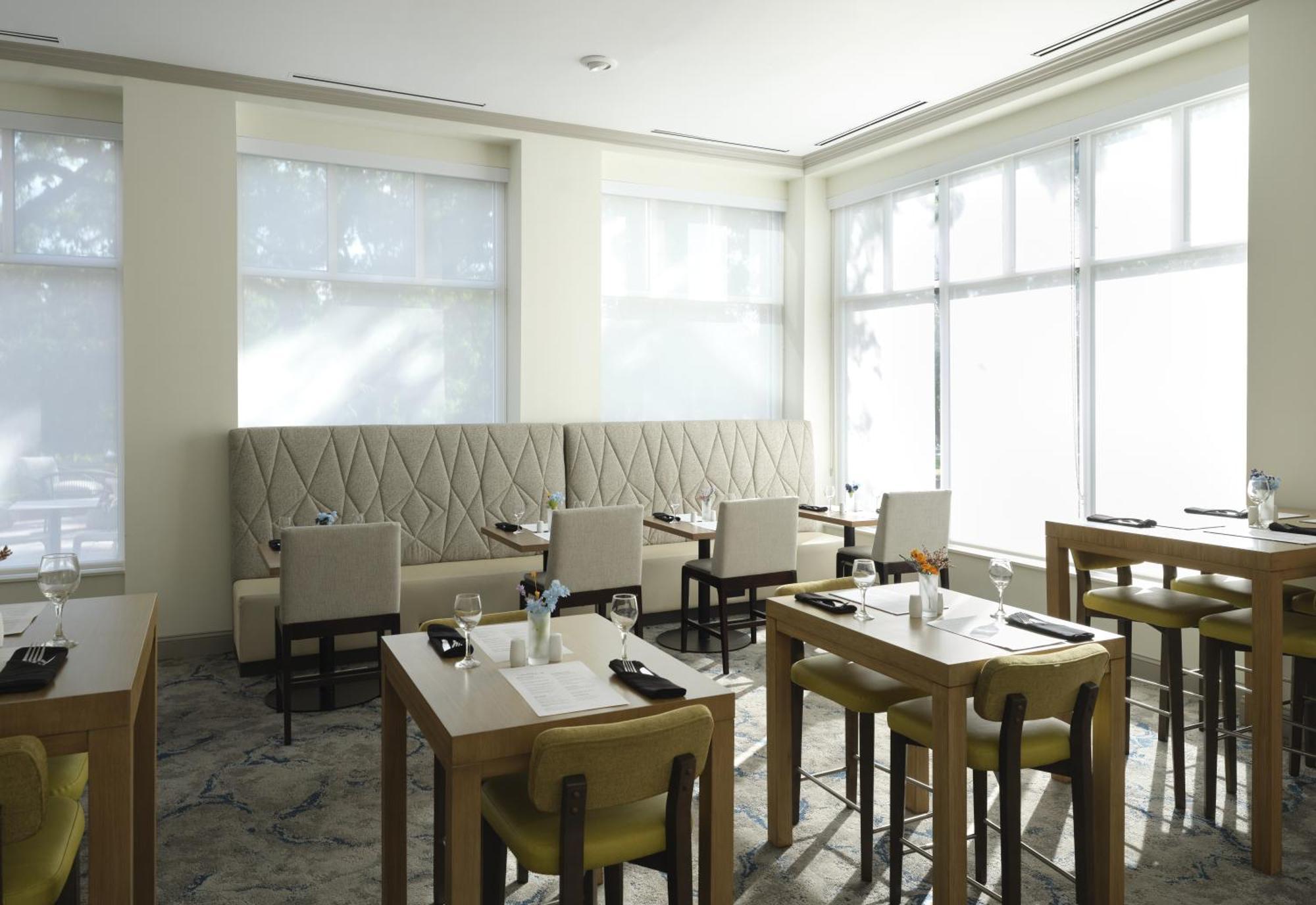 Hilton Garden Inn Tampa East Brandon Mango Экстерьер фото